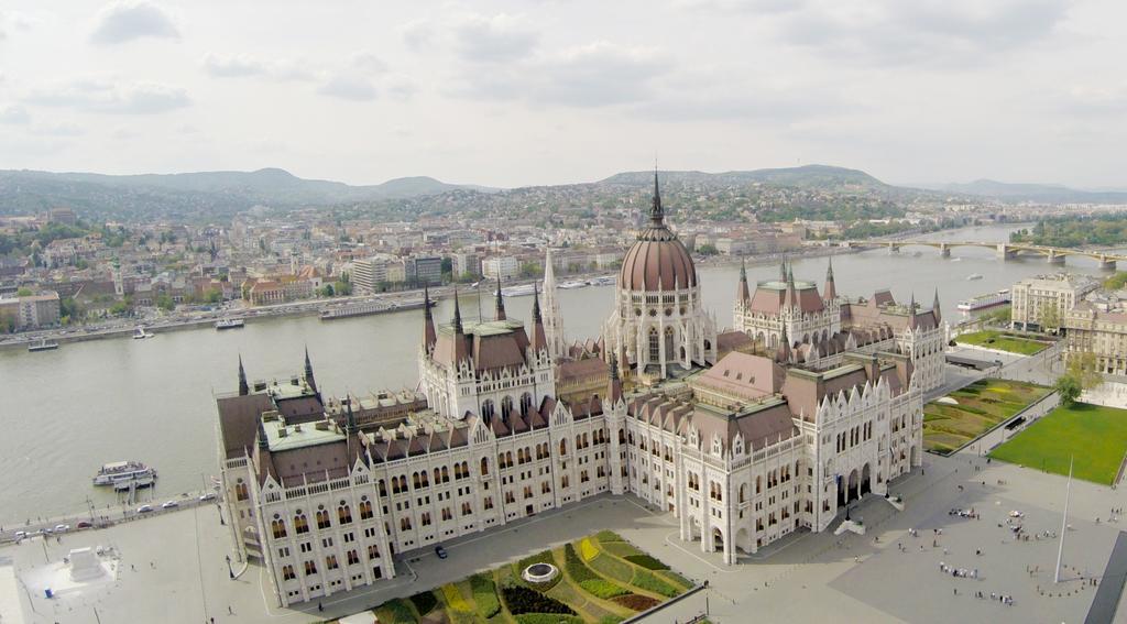 Little Americas Metropolitan Apts Budapeste Exterior foto